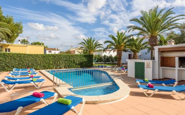 Apartamentos Menorca Palmeras