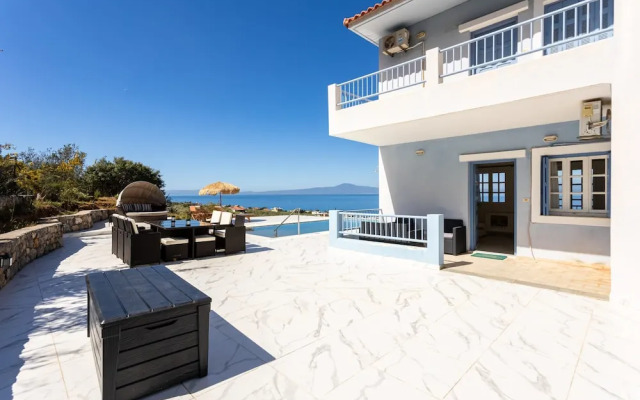 Modern Seaview Nest With Pool Panoramic Views