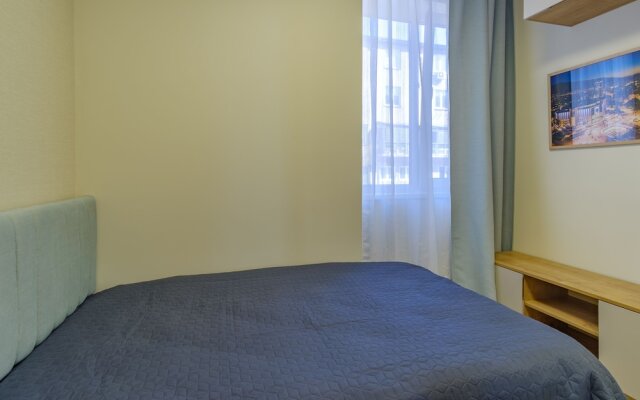 FM Deluxe 2-BDR Apartment - Springtime