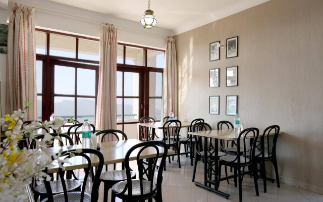 Hotel Chail Residency