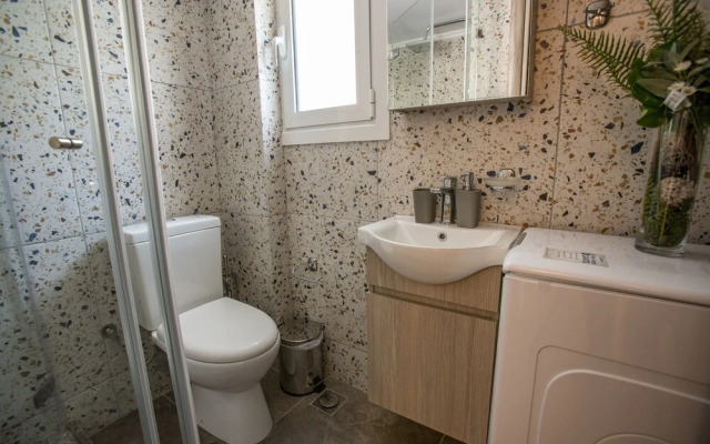 Raise Kifisias Serviced Apartments