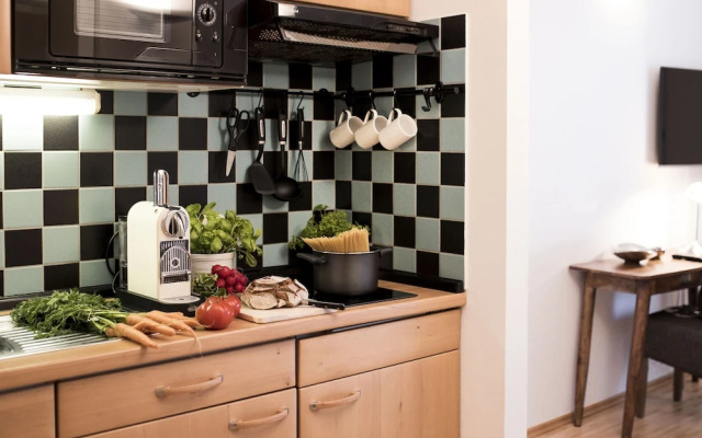 Parkside Apartment House