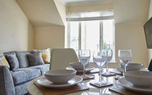 The Holt Apartment