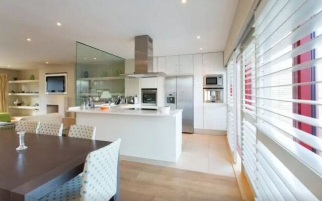 St. Stephen's Green Penthouse