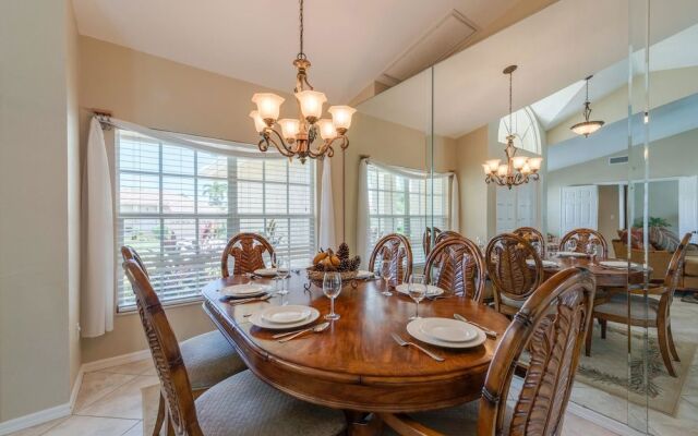 1130 Lighthouse Court