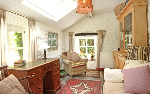 Buck Cottage