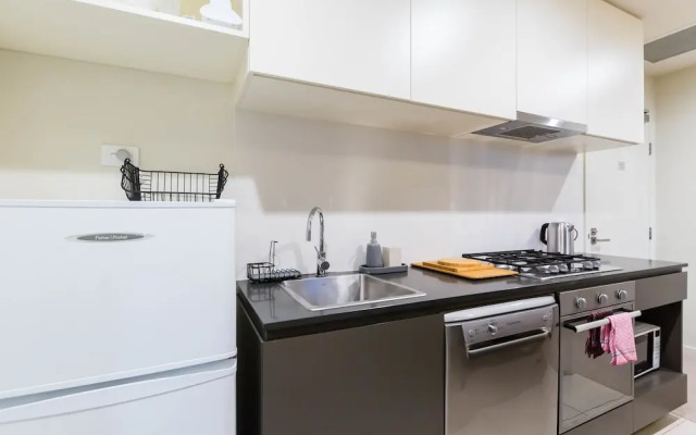 YASHITA, 2BDR Melbourne Apartment