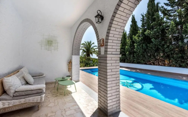 Villa - 3 Bedrooms with Pool and WiFi - 107862