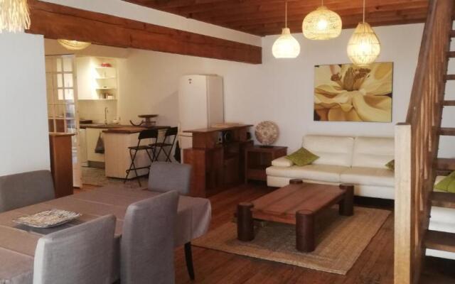 Spacieuse Maison 6 Chambres a 50 M de la Plage