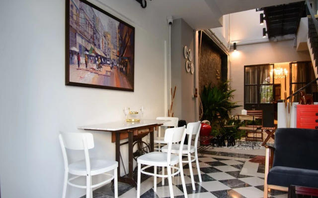 87 Oldtown @ River Pier