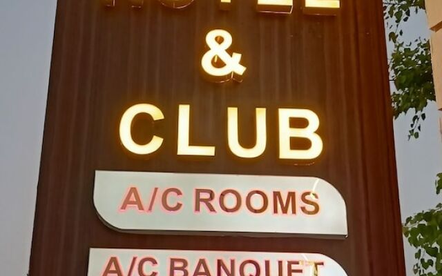 Sun Stone Hotel & Club