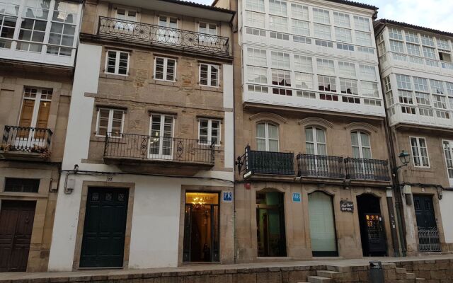 Hostal Pico Sacro I