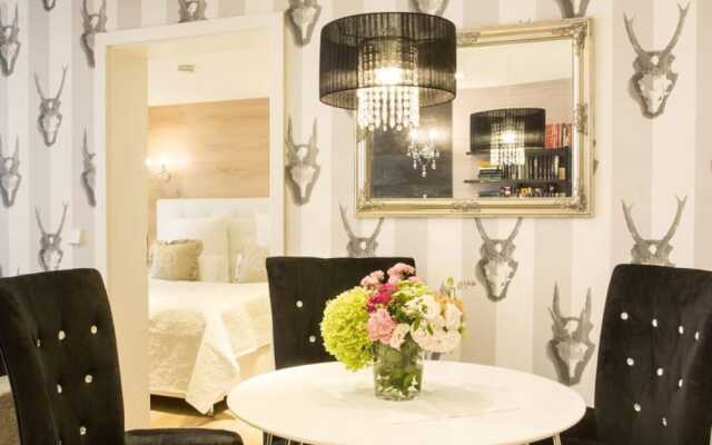 Sky Lodge Holiday Apartment