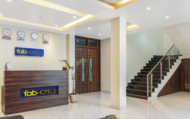 FabHotel Dream Inn Vikas Nagar