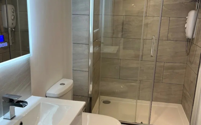 Stunning 1 Bedroom Apartment in Bicester Town