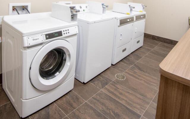 Element Dallas Downtown East