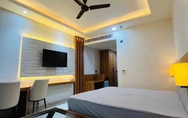 Onlystay Hotel Omaxe Hazratganj