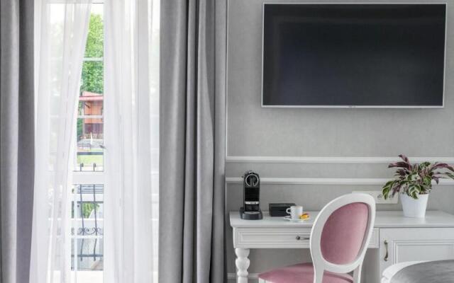 Merci Boutique Hotel