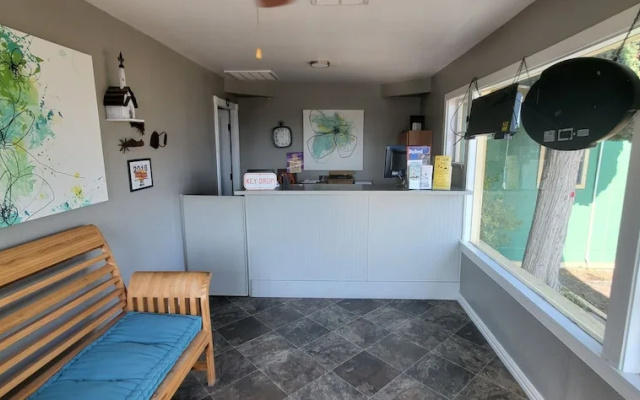 Town & Country Motel