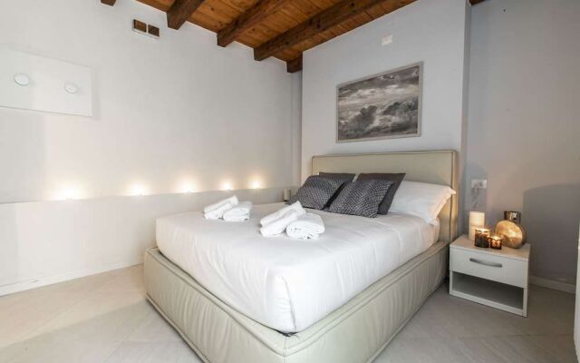 Venetian Exclusive Apartment R&R