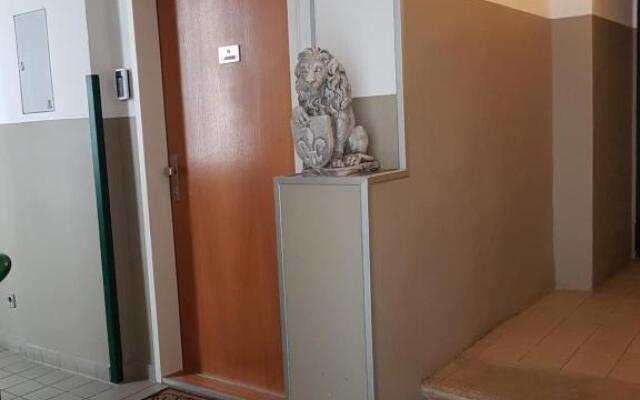 Gerald`s Apartment 5