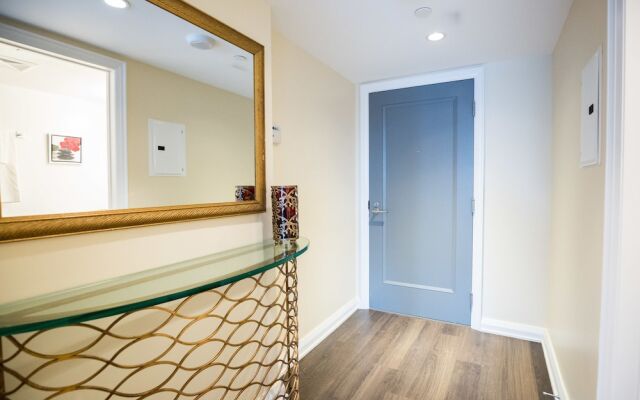Jet Furnished Suites Yorkville