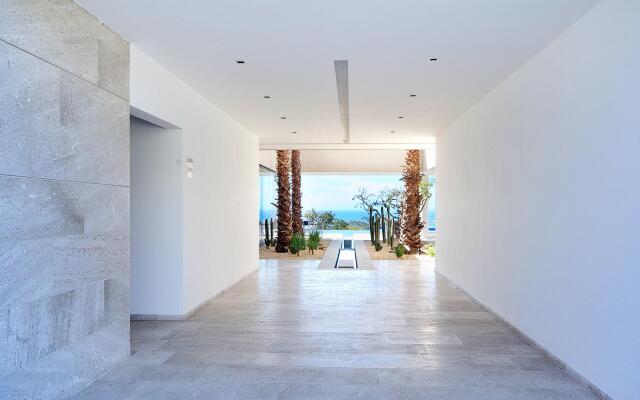 Condo Solaria G202 in Ventanas Residencial