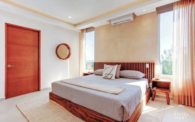 Jungle & Ocean View Condos