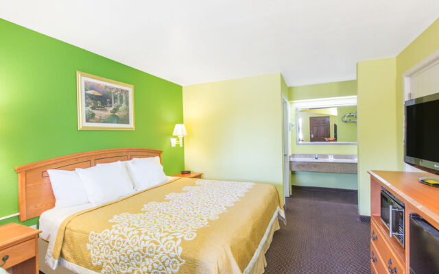 Days Inn Fulton