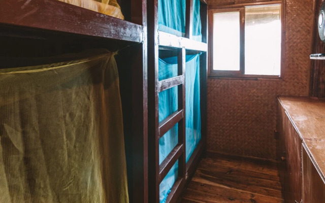 Mad Monkey Hostel Nacpan Beach - Adults Only