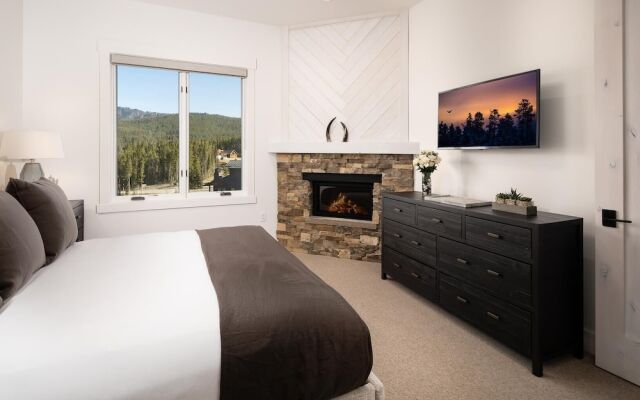12 Wildwood 2 Bedroom Condo by Moonlight Basin Lodging