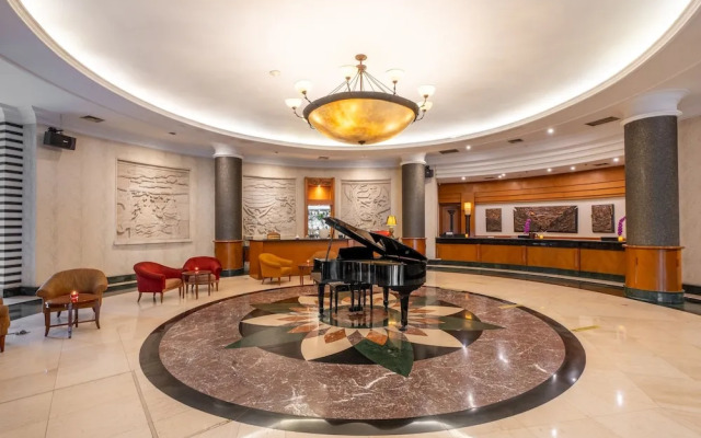 ARTOTEL Suites Aquila Bandung