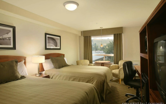 Sandman Hotels & Suites Calgary West