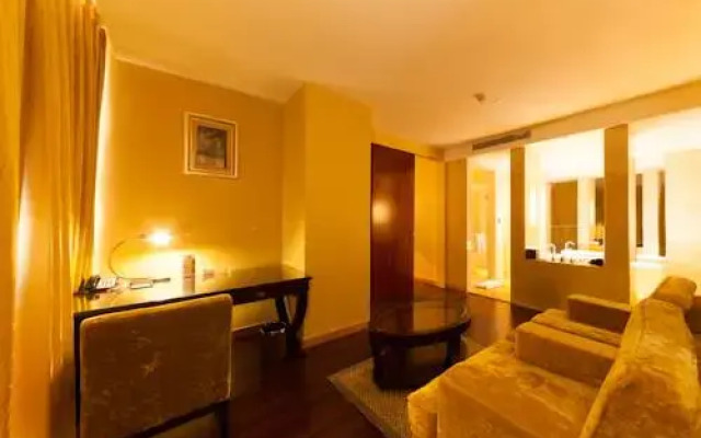 Riz-Carlsen Hotel Dandong