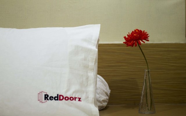 RedDoorz @ Galaxy Permai