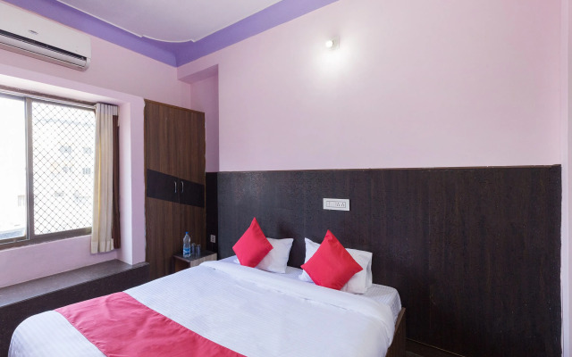 OYO 23056 Hotel Utsav