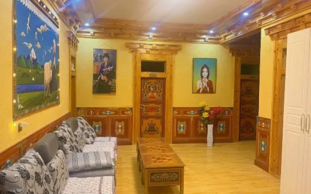Zhuolonglinka Homestay