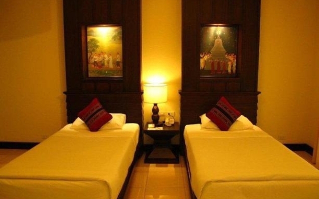 Horizon Village & Resort
