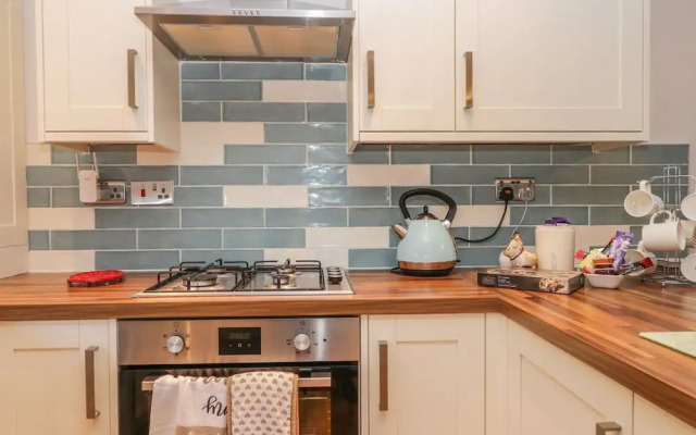 Glebe Hall Apartment