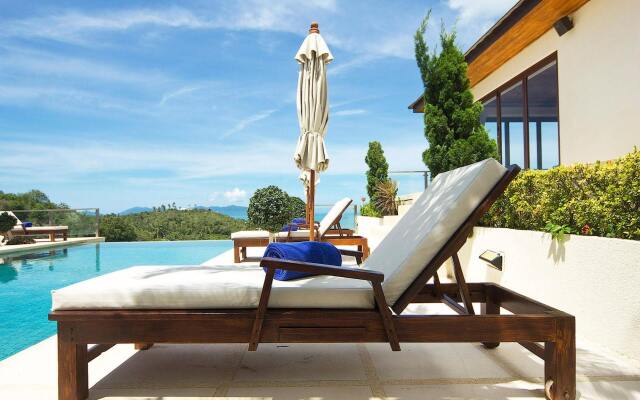 Baan Napoli Luxury Villa