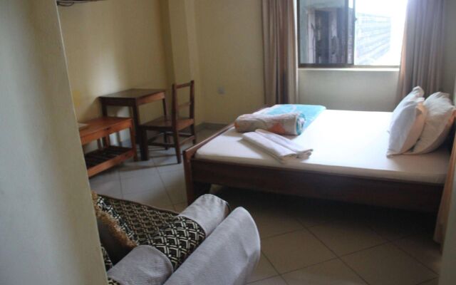 Ideal Hotel