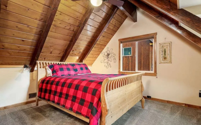 Mallard Landing Lakefront