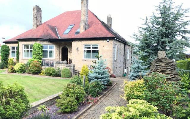 The Cairn Residence
