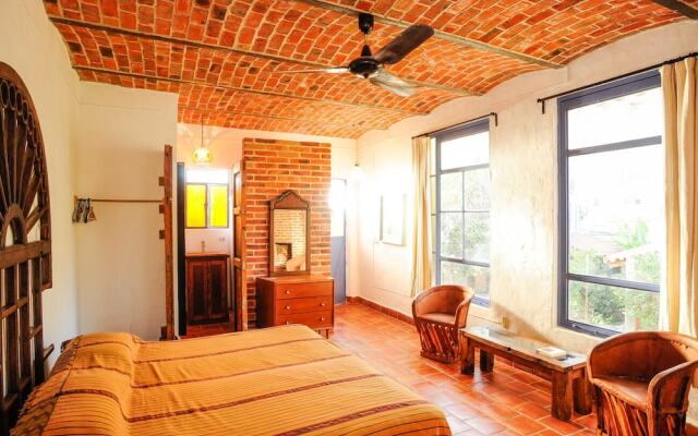 Casa Aurora Garden Retreat