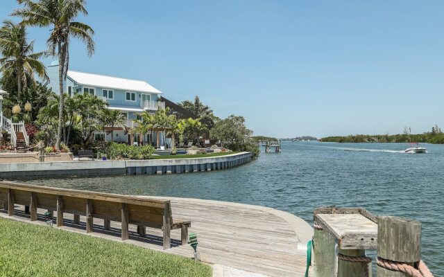 Siesta Bayside With Bay/dock Views