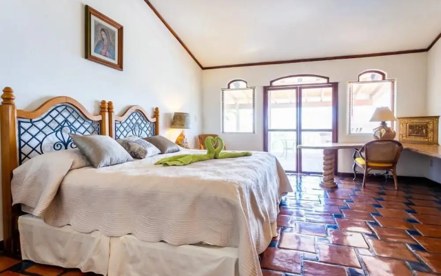 Joya de Pichilingue - Villa con piscina