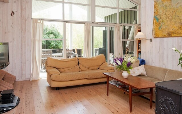 Pleasing Holiday Home in Ebeltoft With Whirlpool