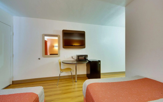 Motel 6-Muskogee, OK
