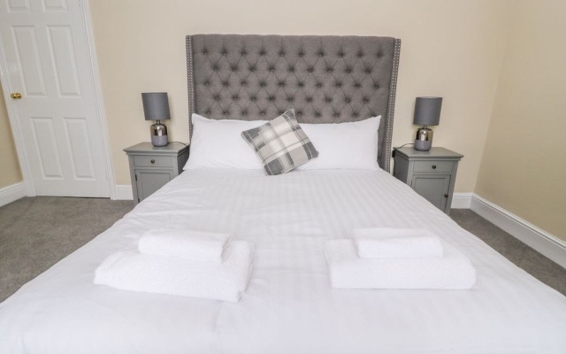 Coquet View Apartment