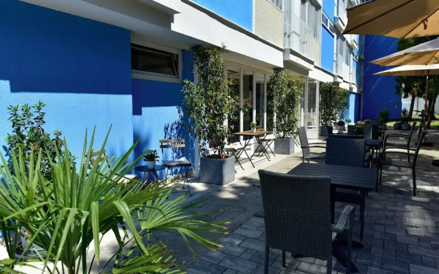 Zama Hotel